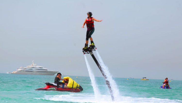 The brilliant water sports activities in Dubai: where to go and what to do