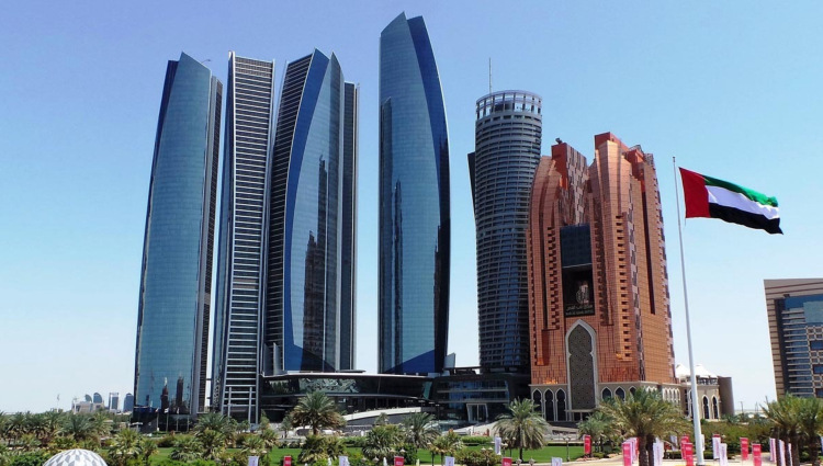 10 fantastic reasons to travel to Abu Dhabi on your next vacation