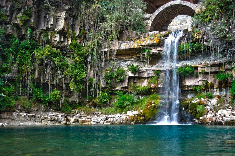 Must-Try Waterfalls in the UAE That Are Worth Visiting