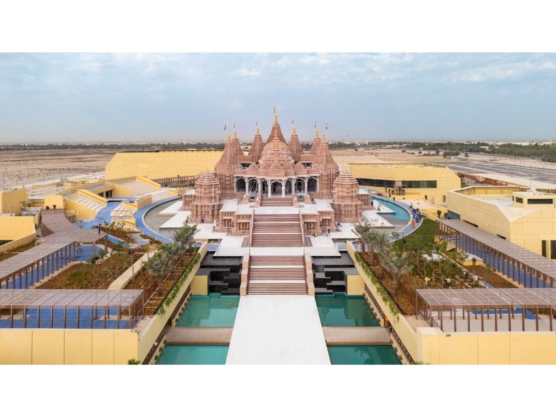 Discover the Hidden Gem of Abu Dhabi: The Stunning BAPS Hindu Temple You Must Visit!