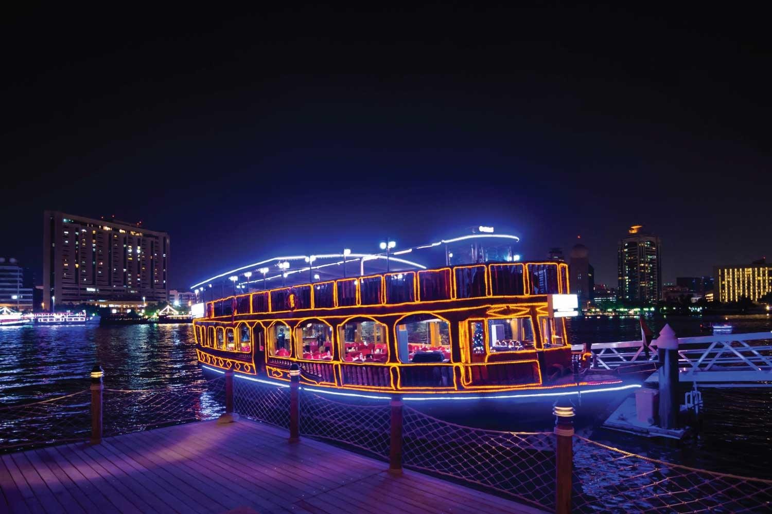 dubai marina dinner cruise