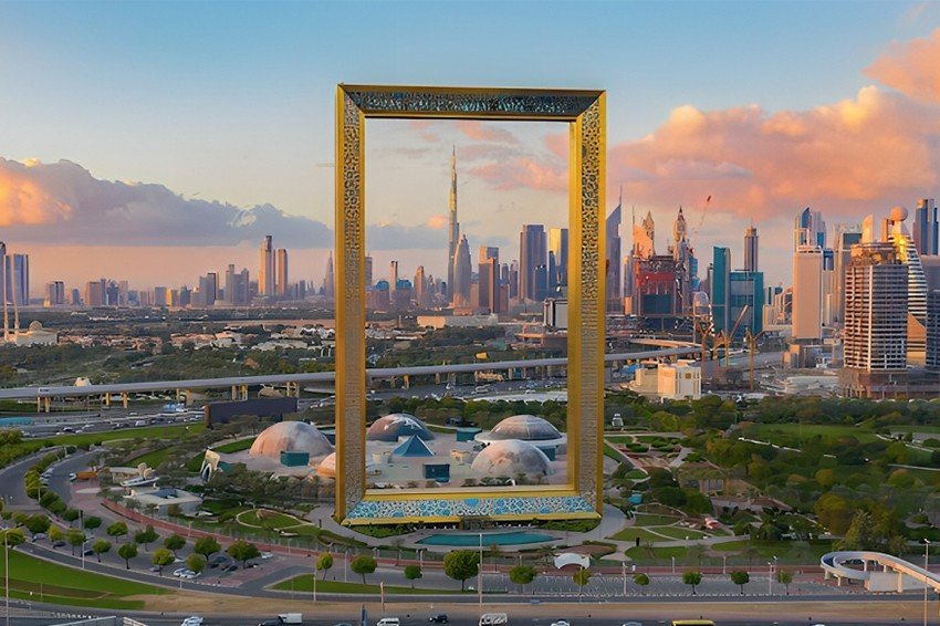 the dubai frame