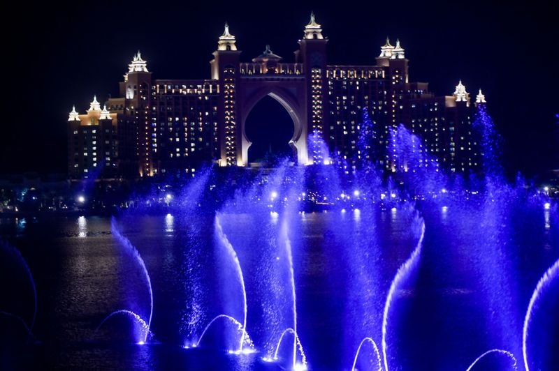 the palm fountain