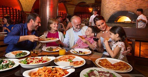 dinning in aquadventure park