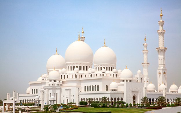 the sheik zayed mosque