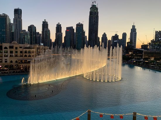 burj khalifa fountain show