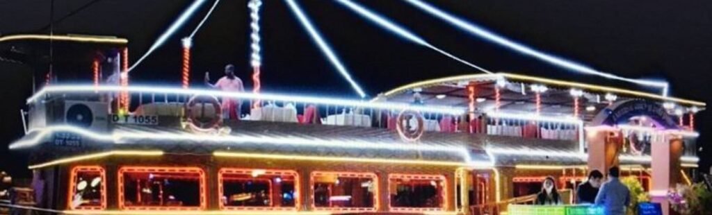 Live entertainment on the Dubai Canal Cruise.