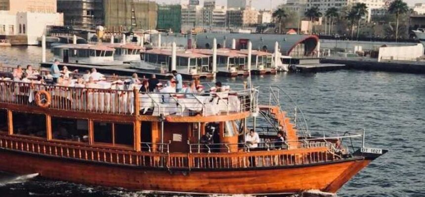 5-Star Dinner Cruise Dubai: Luxury Awaits For You