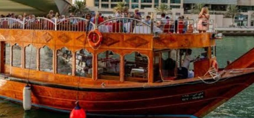 Dubai Marina Boat Tour: Luxurious Journey Dubai’s Iconic Waterfront