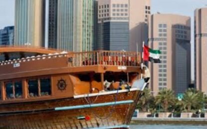Dhow Cruise Creek with Dinner Dubai: Magical Evening on the Water