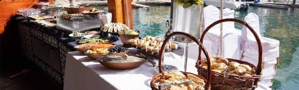 A beautifully set dinner table on the dhow cruise.