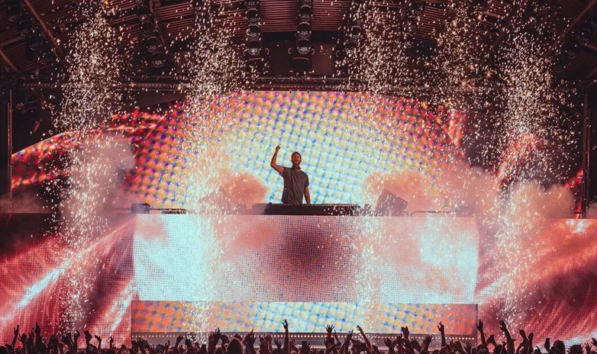 1723733286104_optimized_200 › Forever Tourism LLC