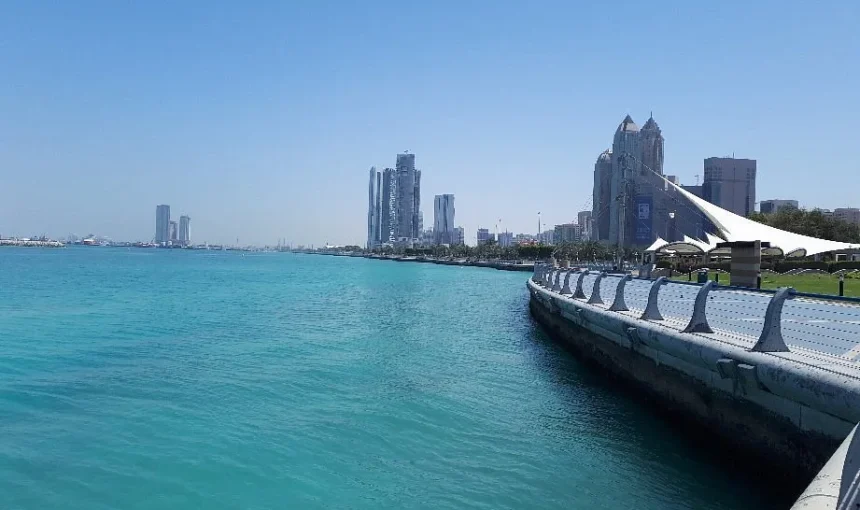 Top 5 Beaches to Visit in Abu Dhabi