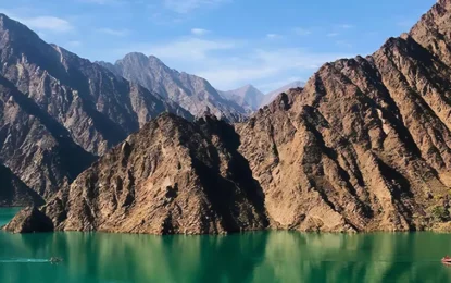Escape to Hatta Dam: Dubai’s Stunning Mountain Retreat