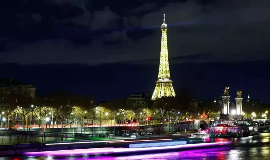 Planning to See the Eiffel Tower? Here’s Your France Visa!