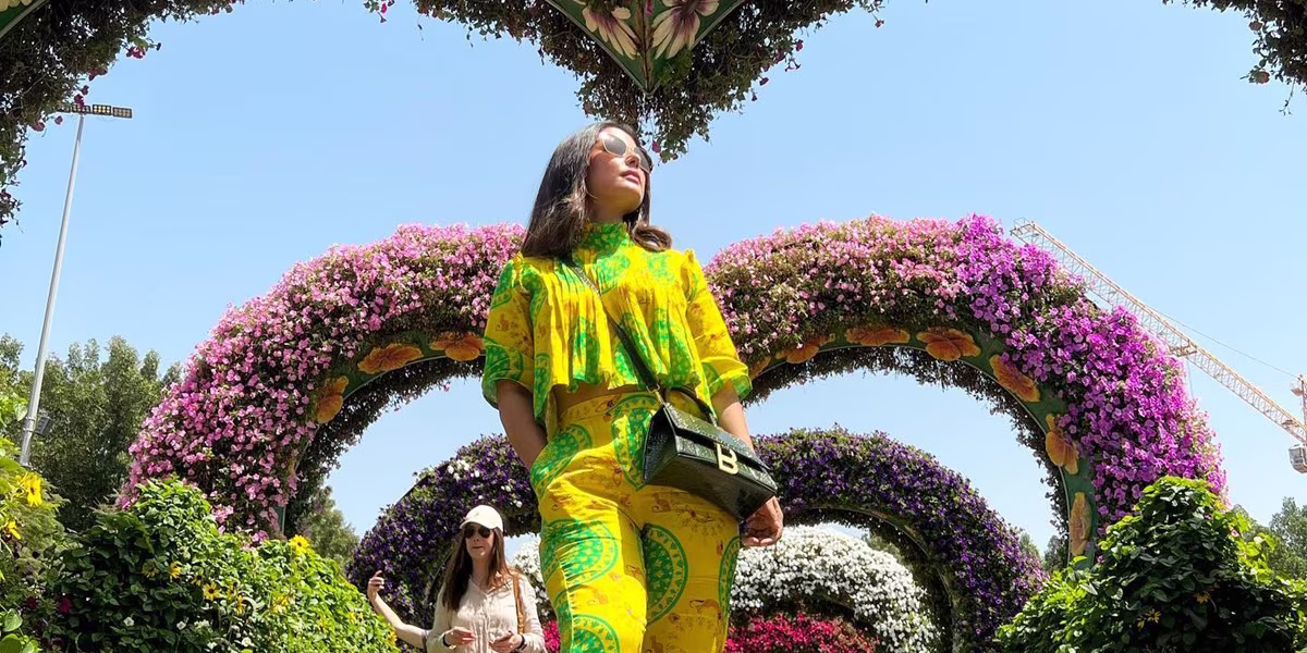 Colorful floral displays at Dubai Miracle Garden with details on Miracle Garden timings, ticket price, and closing time for Miracle Garden Ticket holders.