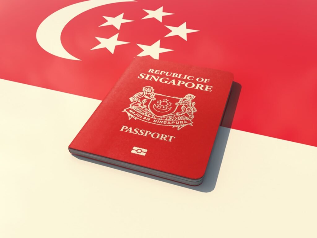 Explore the cities in Singapore with a Singapore visa for UAE residents and Singapore visa from Dubai.