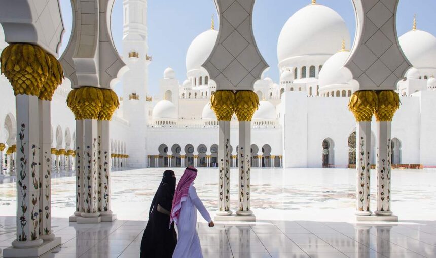 City Tour Abu Dhabi – Explore Like Never Before!