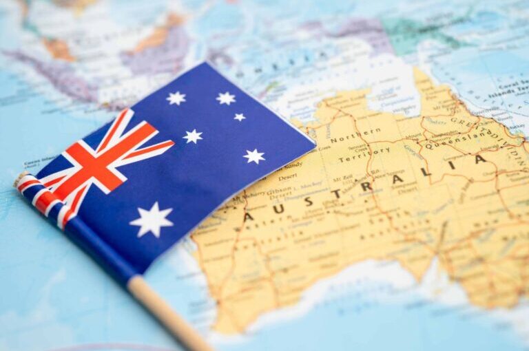 Australia Visa in 2025 – Easiest Guide Ever!