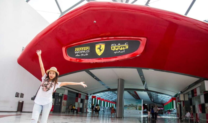 Abu Dhabi City Tour with Ferrari World – Book Now