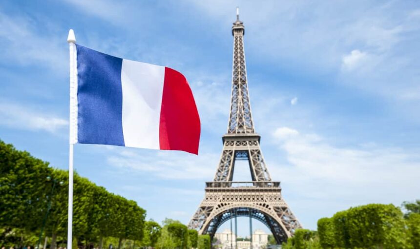 France Schengen Visa – Your Ticket to Paris!