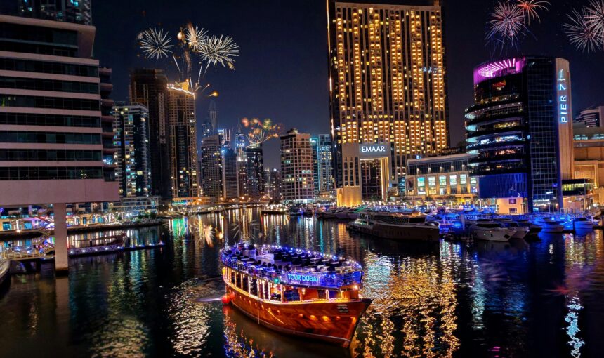 Dhow Cruise Dubai Marina: Top Offers This Week!