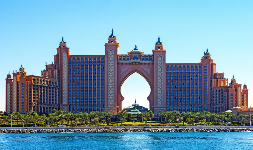 Dubai City Tour #1 – Explore Top Attractions Today!