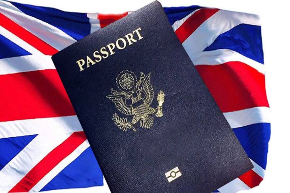 Man filling out a uk visa from dubai application form in Dubai to apply for a UK Tourist Visa.