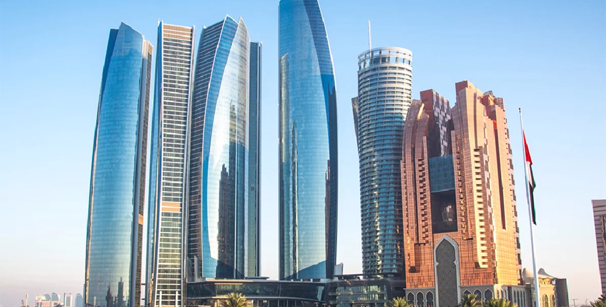 Scenic view of Abu Dhabi skyline during an exciting Abu Dhabi tour package, including city tour, day trip, and sightseeing excursion.