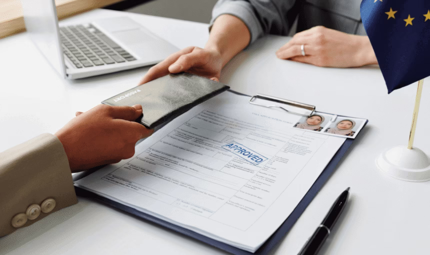 Schengen Visa Dubai: 12+ Yrs Help + Interview Hacks!