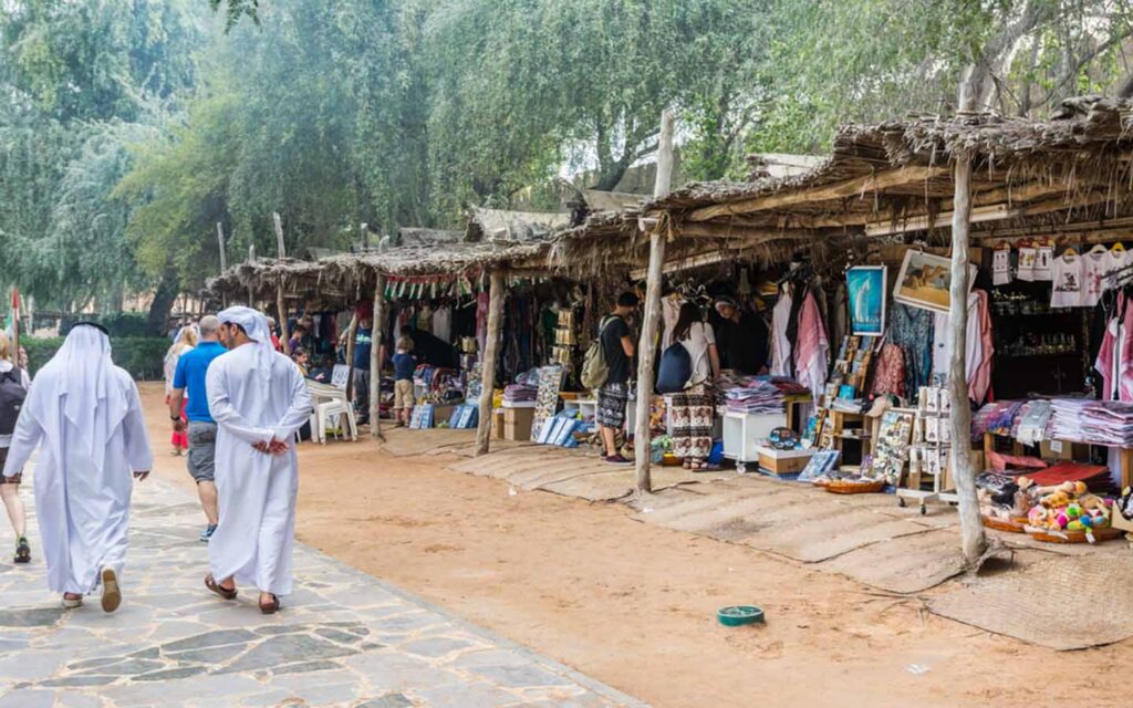 Top family-friendly activities in Abu Dhabi perfect for all ages and unforgettable memories.