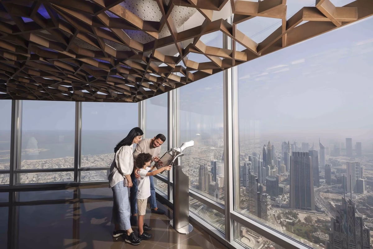 Panoramic view from the top of The Burj Khalifa, showcasing stunning cityscape and skyline – captured with Burj Khalifa tickets during prime visiting hours.