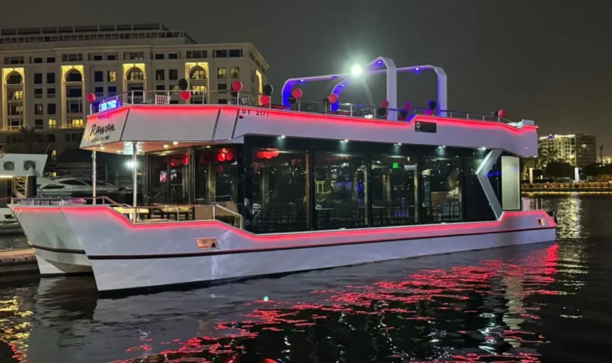 Dubai Luxury Canal Dinner Cruise | Seats Selling Fast | #DineOnWaves