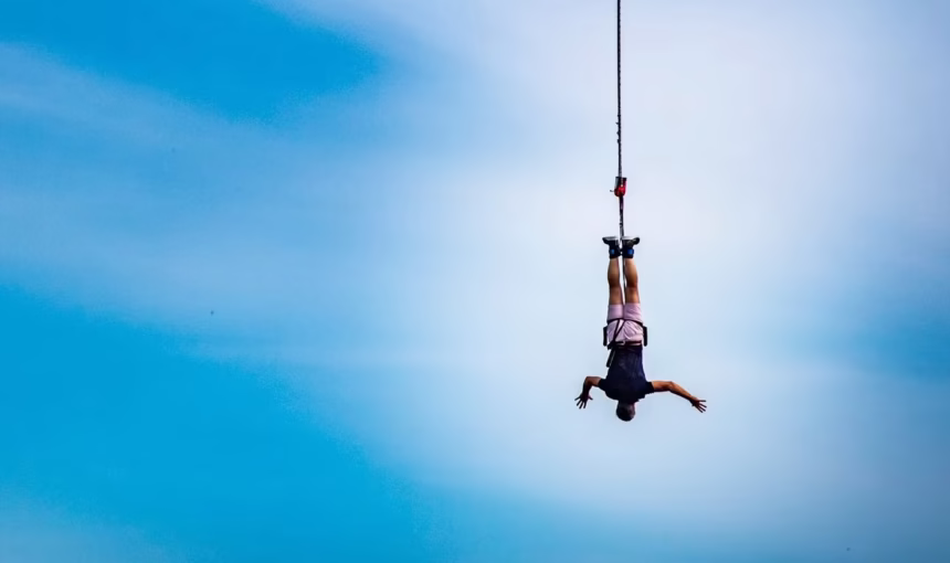 The 7 Best Tips for Bungee Jumping in Dubai for Beginners