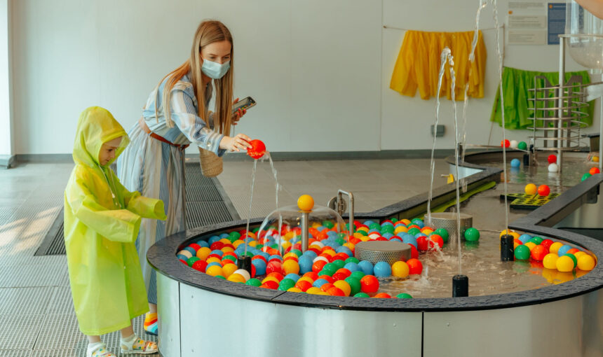 OliOli-Museum › Forever Tourism LLC Children enjoying activities at one of Break Camps for Children in Dubai