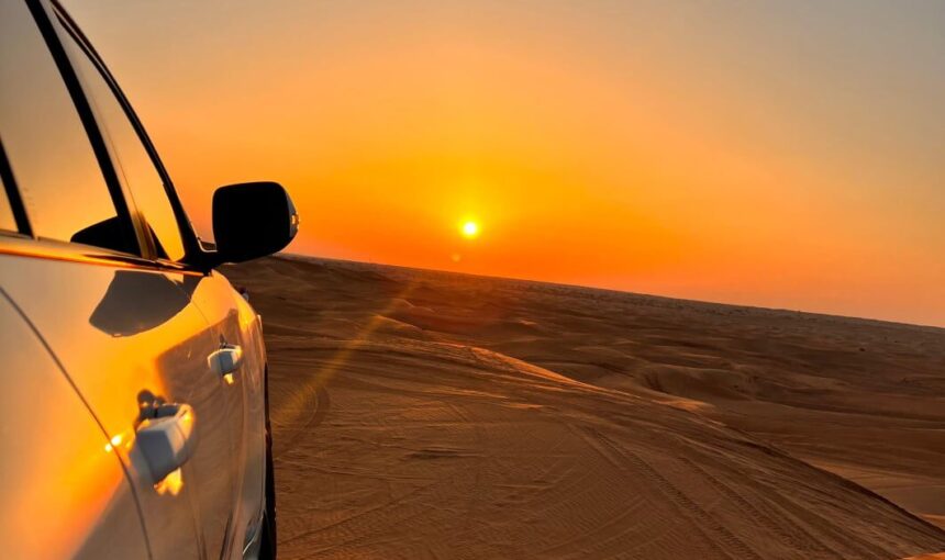 BBQ dinner and live shows at desert safari Dubai campsite