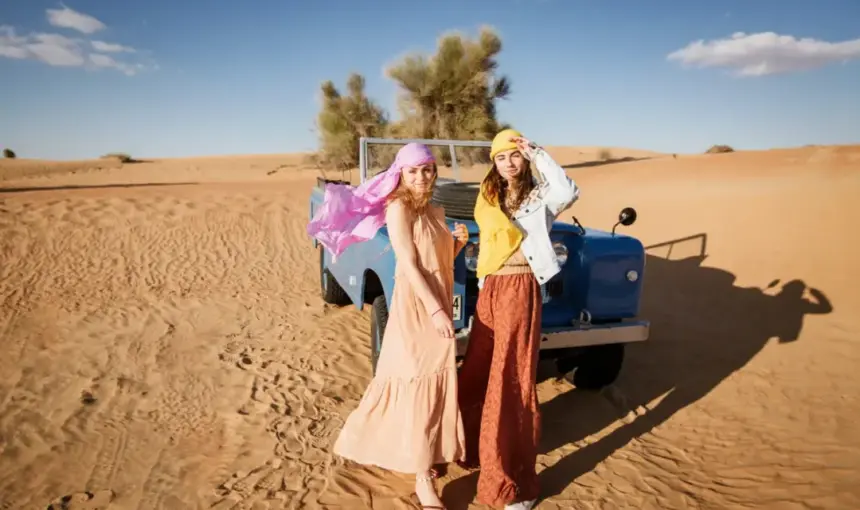 Desert Safari Outfit Ideas: What to Wear in the Dunes