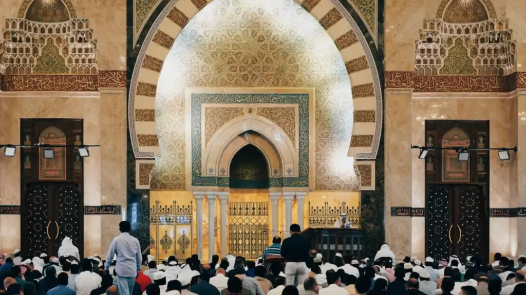 “Ramadan 2026 congregational prayers inside a grand mosque during the holy month”