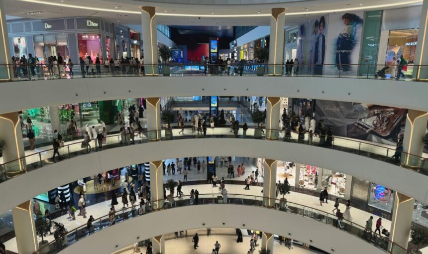 Dubai Mall During Ramadan: Open Hours, Dinings & More