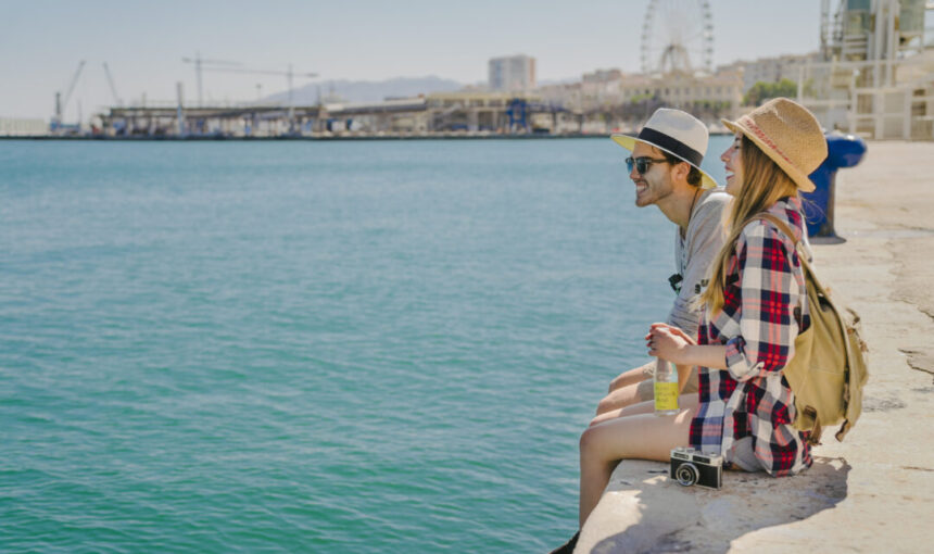 Ramadan Dubai 2026: What’s Not Allowed in Dubai (Tourist Rules)