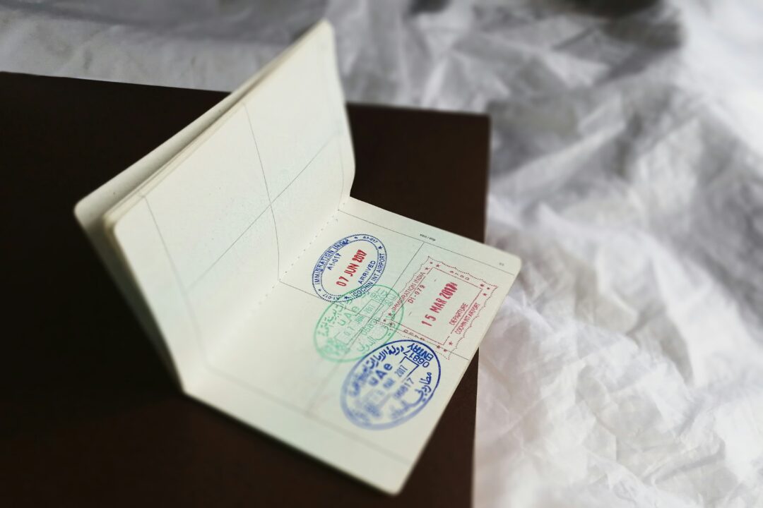 Learn the difference between transit visa vs tourist visa