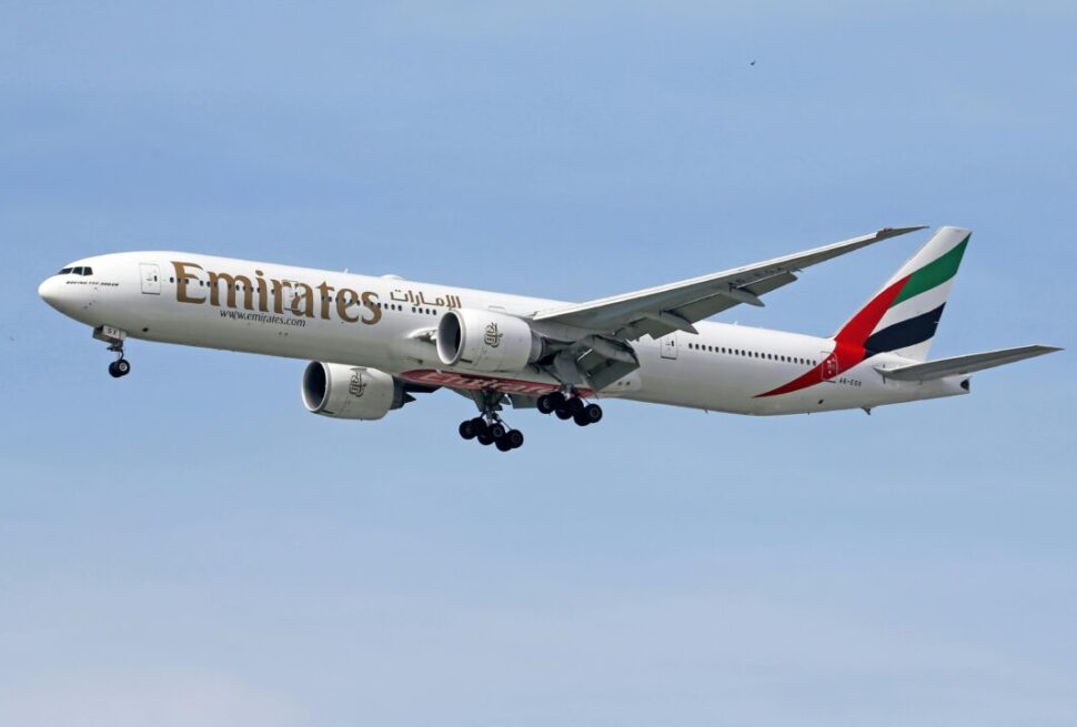 An Dubai Flight is going from Dubai to Muscat