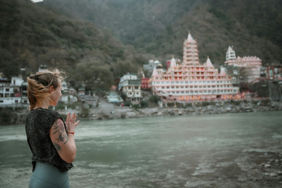 A pilgrimage is seeking blessing in Char Dham