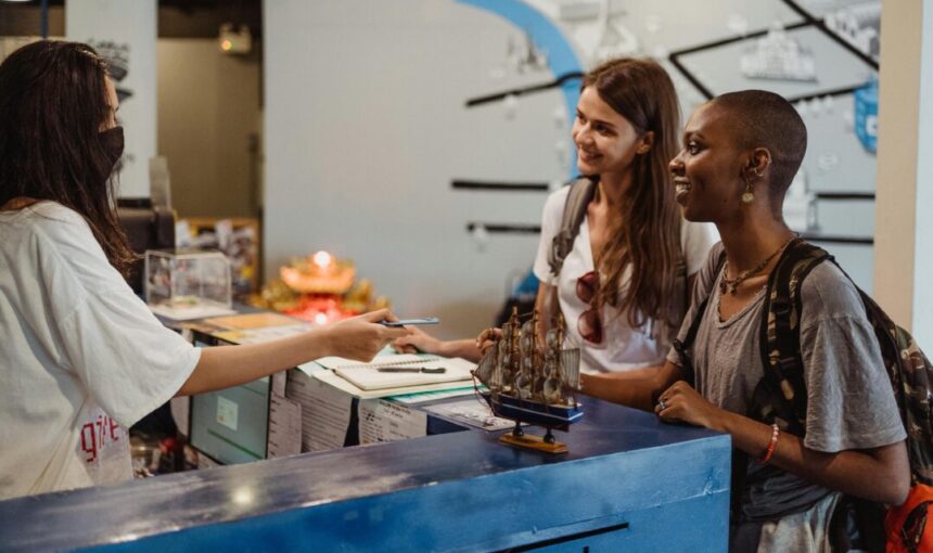 Local Travel Experts in Dubai: Why Forever Tourism is Your Best Choice