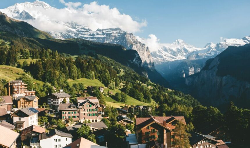 Cheapest Month to Go to Switzerland – Avoid High Prices & Save More